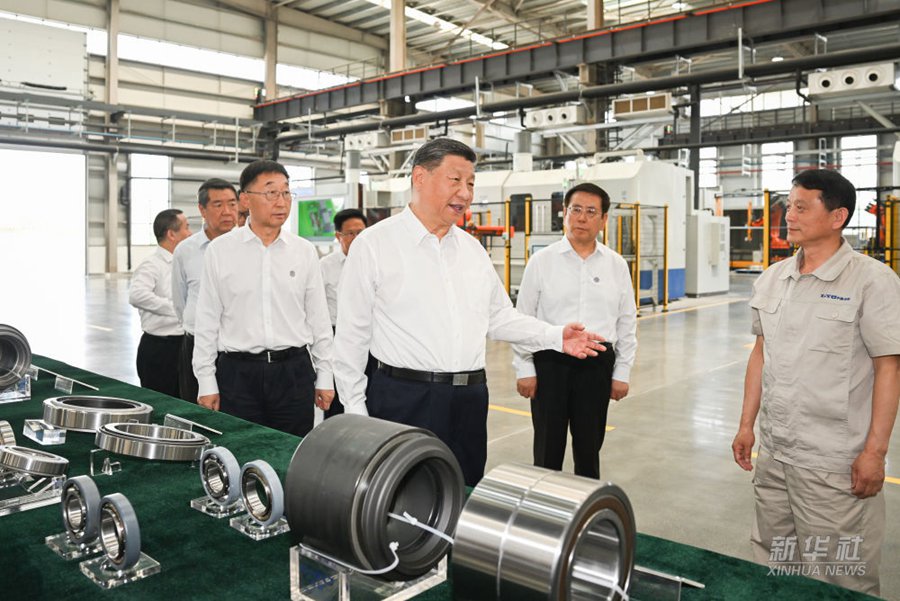 Ispezione di Xi Jinping a Luoyang