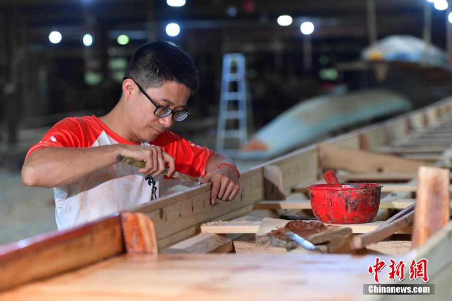 Fangzhuang, il villaggio n. 1 per la costruzione di barche drago
