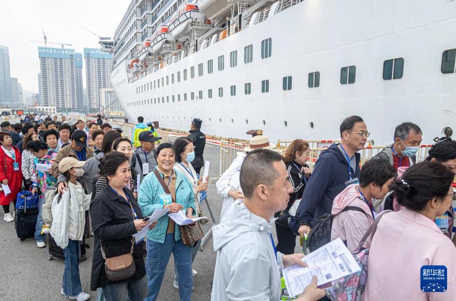 Il porto di Dalian riprende le partenze delle crociere internazionali dopo 5 anni