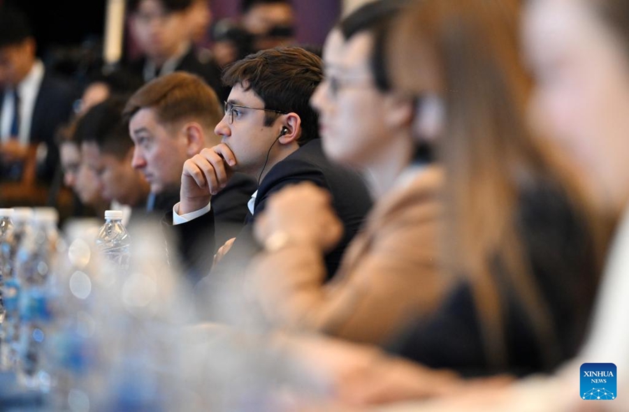 Forum di Cooperazione Cina-SCO sull'intelligenza artificiale tenuto a Tianjin, Cina