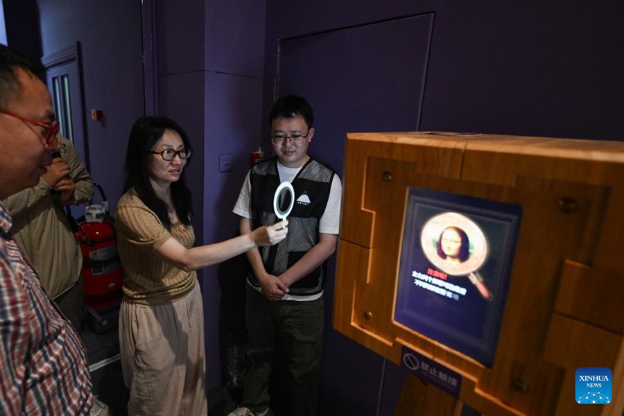 Inaugurata la mostra su Leonardo da Vinci al Natural History Museum della Cina