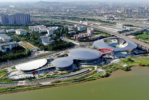 Completato il Desheng Sports Centre per la 15a edizione dei Giochi Nazionali