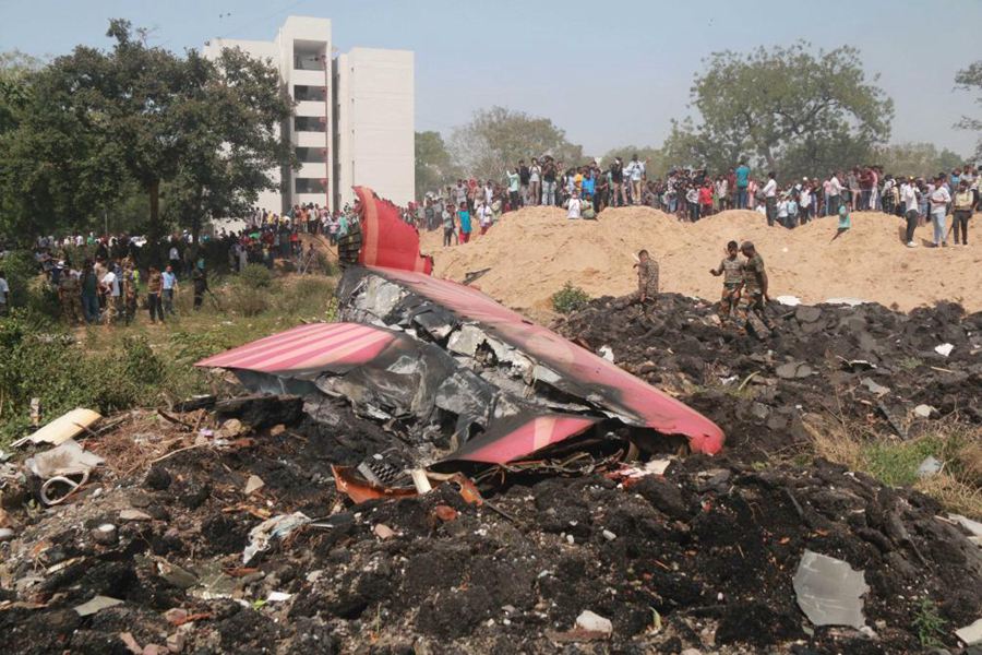 Oltre 240 morti nello schianto aereo dell'Air India