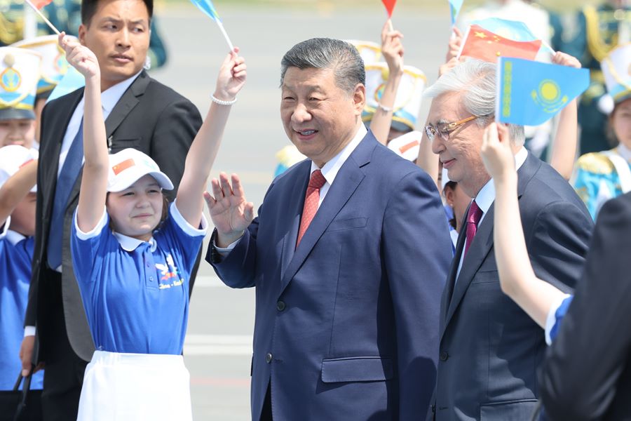 Xi Jinping giunto ad Astana per il II Vertice Cina-Asia Centrale