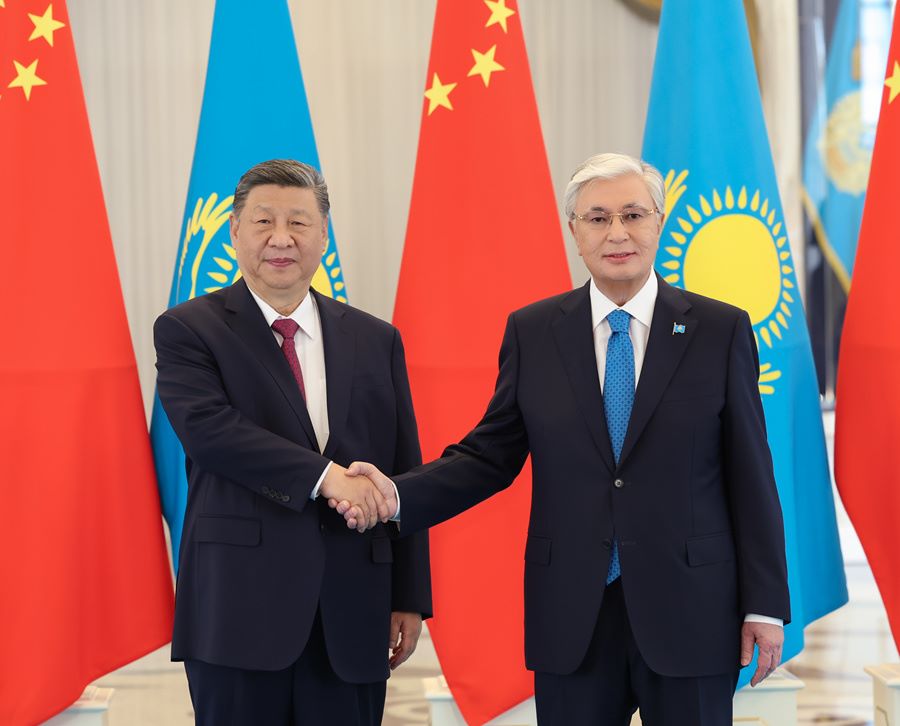 Astana, colloquio tra Xi Jinping e Kassym-Jomart Tokayev