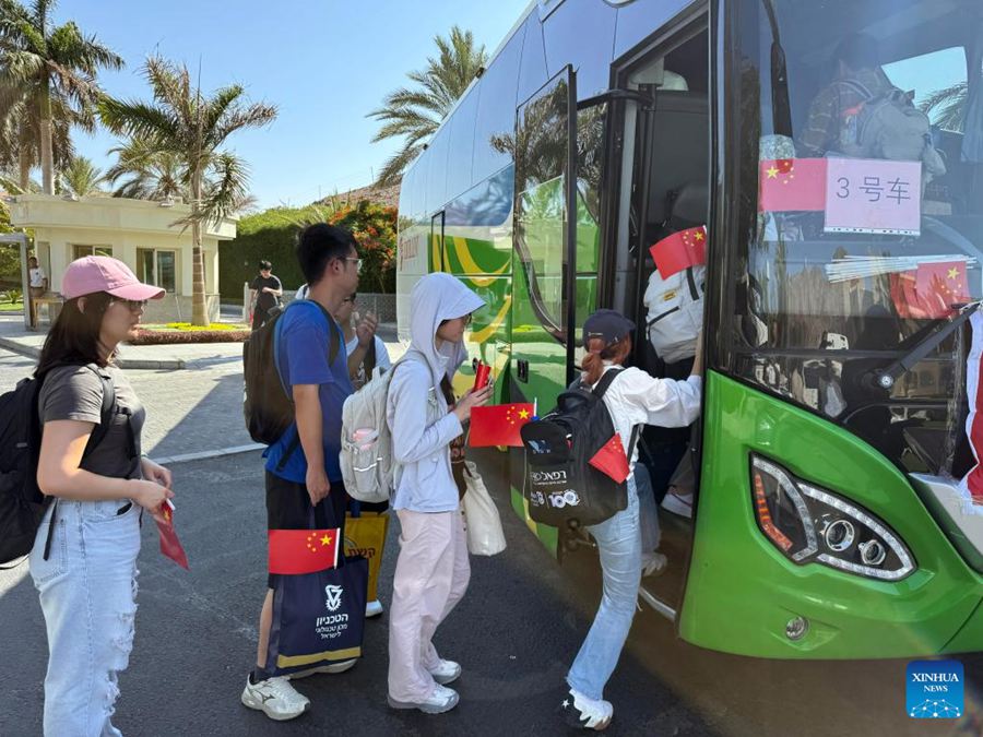 119 cittadini cinesi evacuati da Israele in Egitto