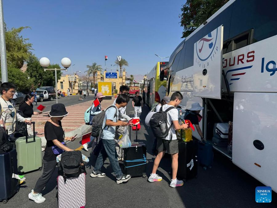 119 cittadini cinesi evacuati da Israele in Egitto