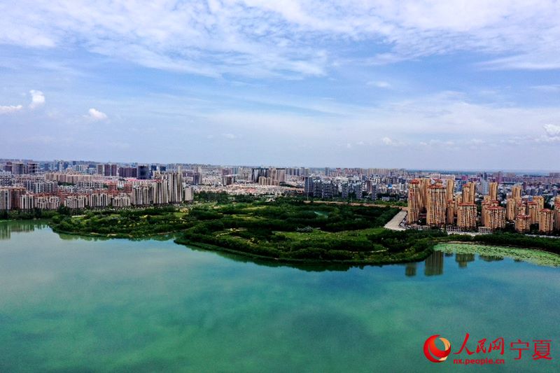 Yinchuan, la città sul lago