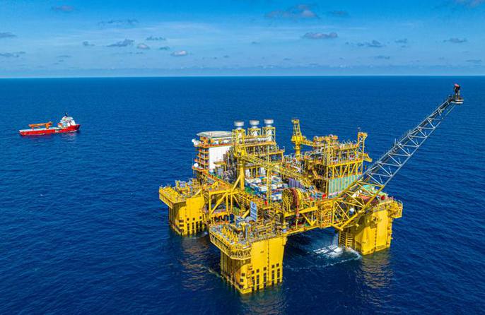 Entra in funzione la seconda fase del più grande impianto di estrazione di gas offshore della Cina