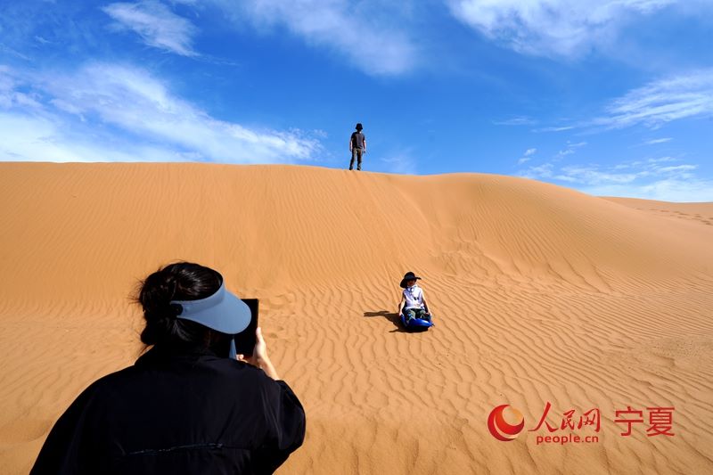 Turismo nel deserto a Zhongwei, Ningxia