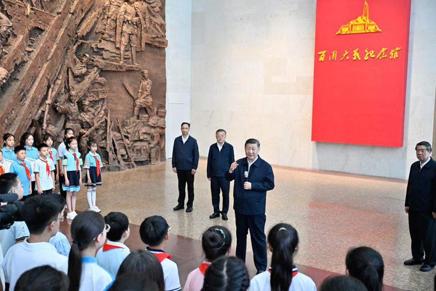 Visita di Xi Jinping nello Shanxi: promuovere la trasformazione dell'economia basata sulle risorse