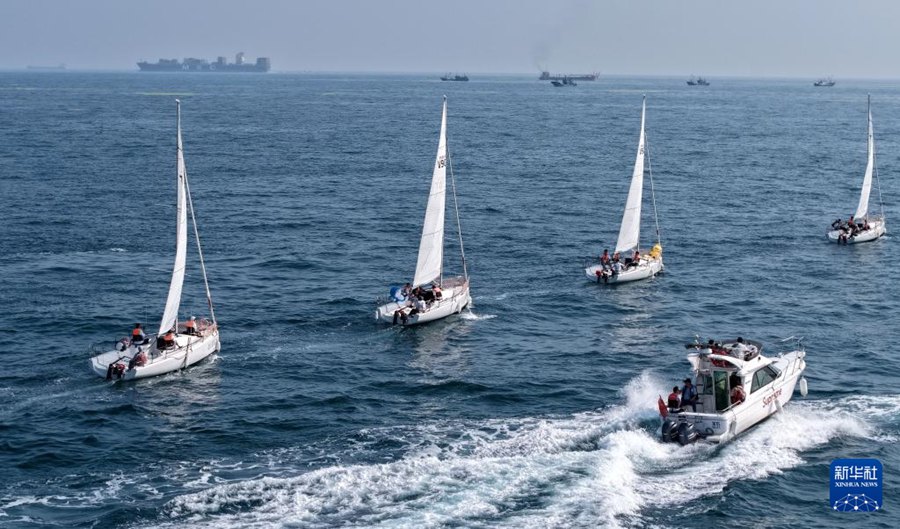 Qingdao ospita un evento di navigazione per celebrare il 20º anniversario dell'istituzione della Giornata marittima della Cina