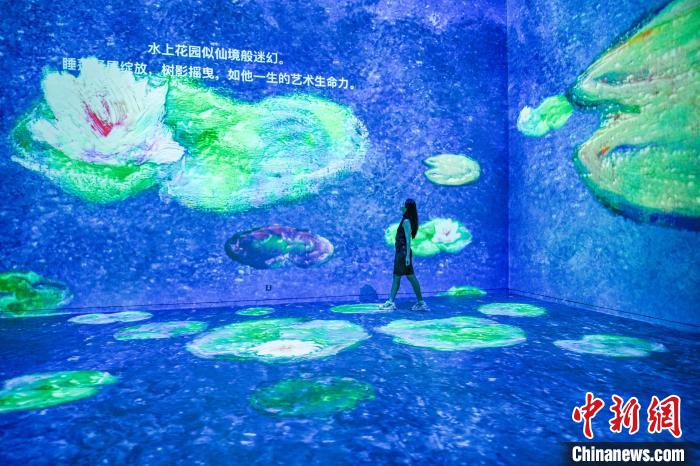 Tianjin: Un edificio di parcheggio trasformato in museo d'arte