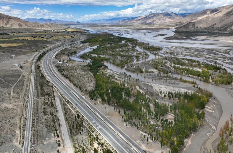 Rete di trasporto integrata favorisce lo sviluppo nello Xizang