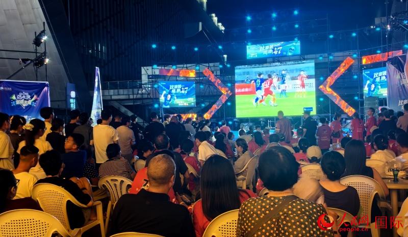 Xuzhou accoglie migliaia di tifosi per la Jiangsu City Football League