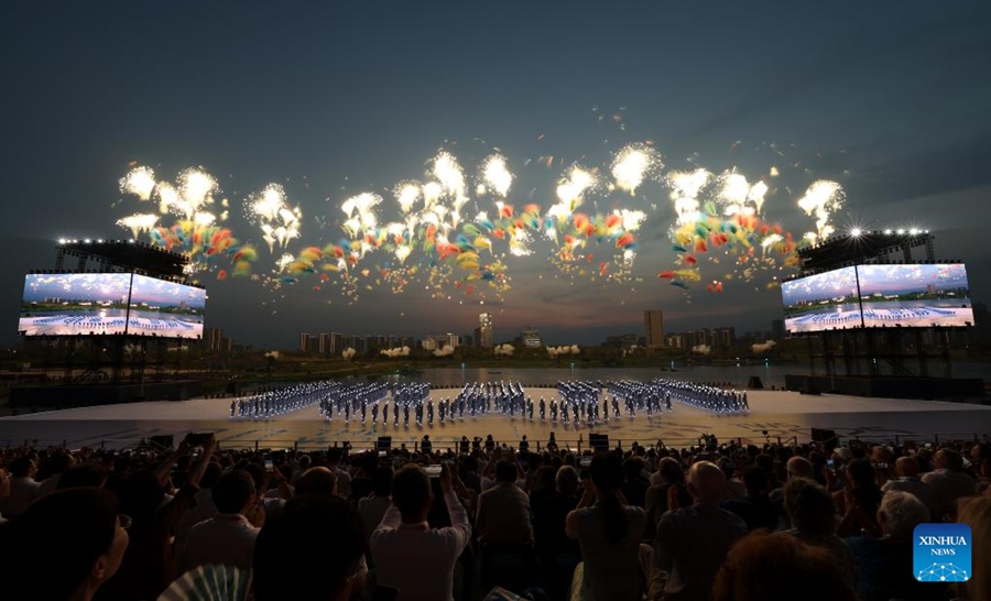 Cerimonia di apertura dei Giochi Mondiali 2025 a Chengdu