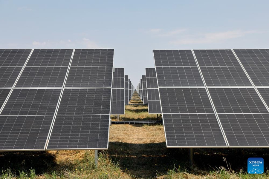 Completata in Romania centrale fotovoltaica di costruzione cinese
