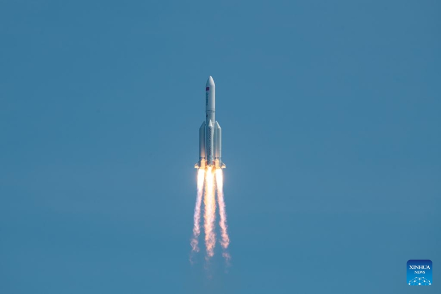 La Cina lancia un nuovo gruppo di satelliti Internet