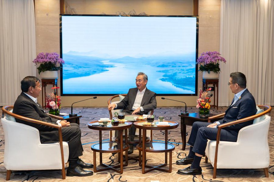 Incontro tra Ministri degli Esteri di Cina, Cambogia e Thailandia ad Anning
