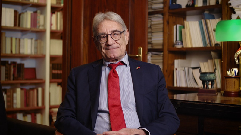 Oliviero Diliberto: costruire ponti attraverso il diritto