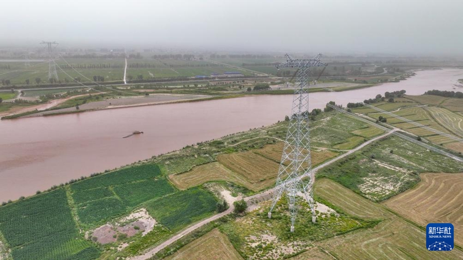 Progetto di trasmissione di corrente continua ad altissima tensione da circa 800 kV Ningxia-Hunan entra in servizio