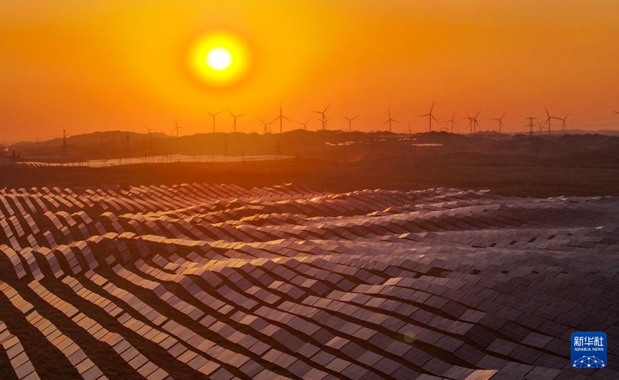 Progetto di trasmissione di corrente continua ad altissima tensione da circa 800 kV Ningxia-Hunan entra in servizio