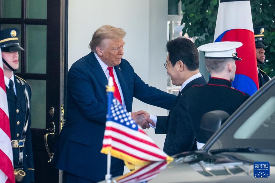 Trump: nessun problema a rinegoziare accordo commerciale con Repubblica di Corea