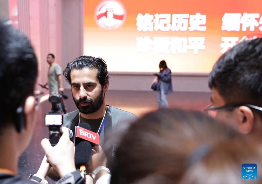 Giornalisti cinesi e stranieri visitano il Museo della Guerra di Resistenza del Popolo Cinese contro l'Aggressione Giapponese a Beijing