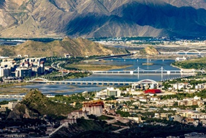 Ponti di Lhasa incarnano lo sviluppo dello Xizang