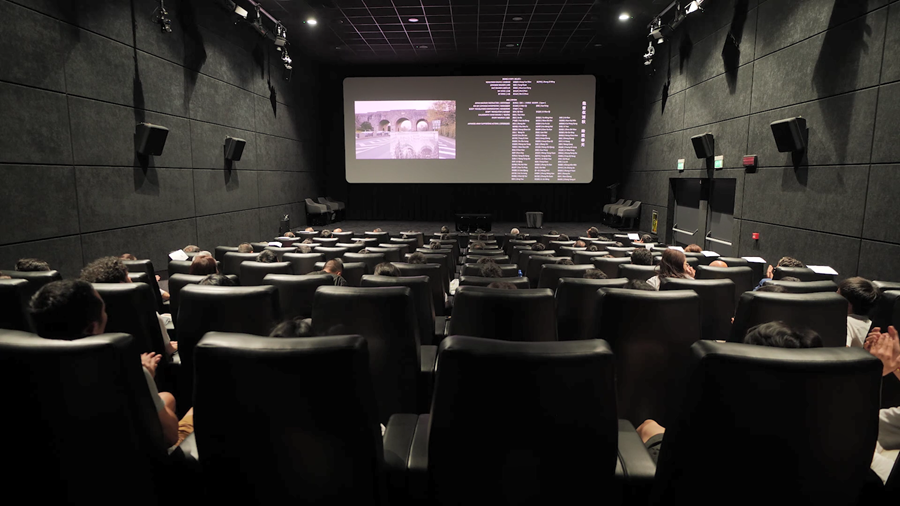 Debutto in Italia del film 