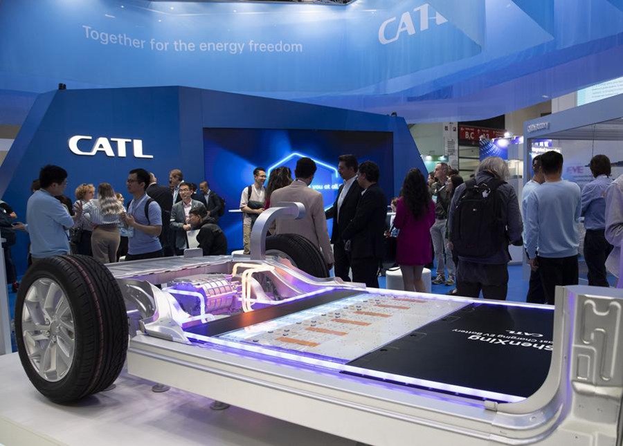 Il colosso cinese delle batterie CATL presenta le nuove batterie per veicoli elettrici per l'Europa