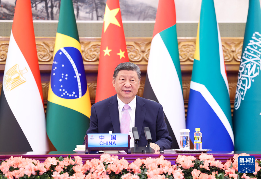 Xi Jinping partecipa al vertice virtuale dei leader dei Paesi BRICS