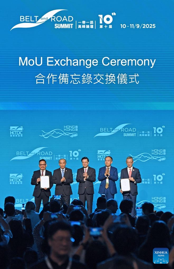 Prende inizio a Hong Kong il decimo Summit Belt and Road