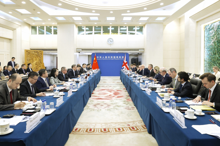 Svolta la 14ª riunione del Comitato Congiunto Economico e Commerciale tra Cina e Regno Unito