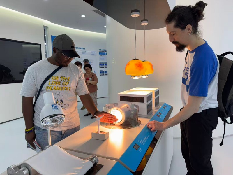 Ehub, la fabbrica dei sogni dei giovani imprenditori nel cuore di Shenzhen