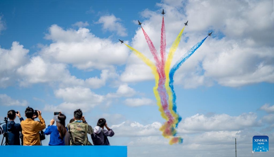 Anteprima delle attività open-day dell'Aeronautica dell'Esercito Popolare di Liberazione cinese e di Changchun Air Show 2025