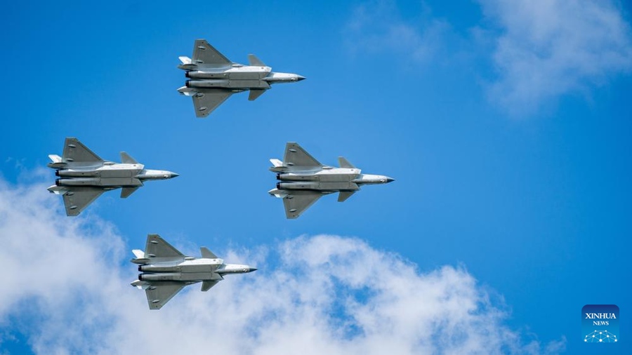 Anteprima delle attività open-day dell'Aeronautica dell'Esercito Popolare di Liberazione cinese e di Changchun Air Show 2025