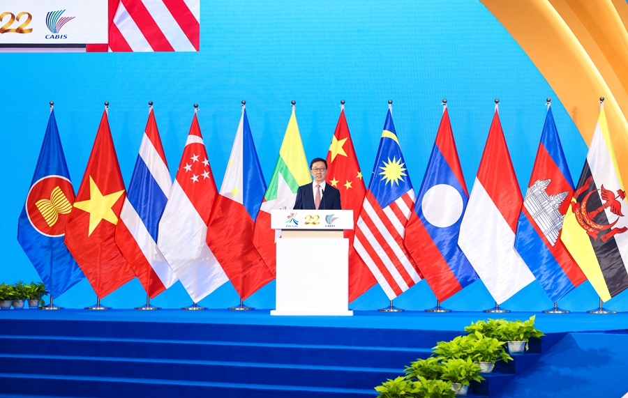 Han Zheng alla cerimonia di apertura della 22ª China ASEAN Expo
