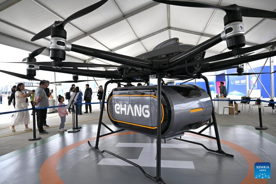 Tecnologie senza pilota brillano alla World Manufacturing Convention 2025 di Hefei