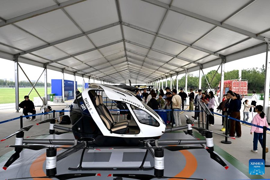 Tecnologie senza pilota brillano alla World Manufacturing Convention 2025 di Hefei