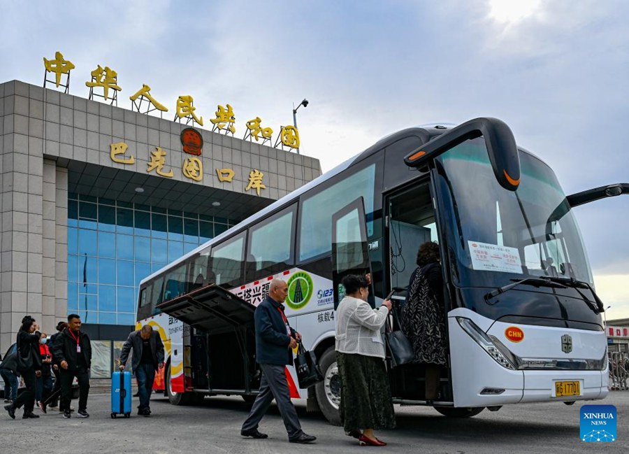 Lo Xinjiang avanza come porta d'accesso all'apertura
