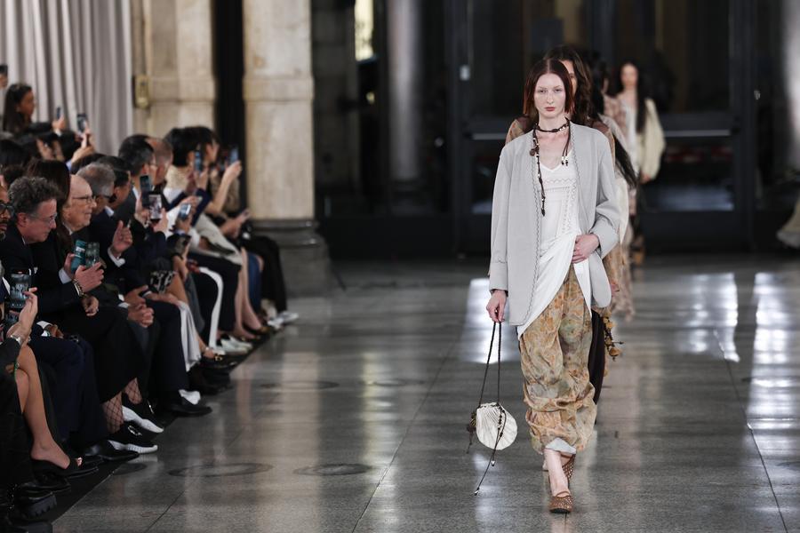 Marchi cinesi lasciano il segno alla Milano Fashion Week
