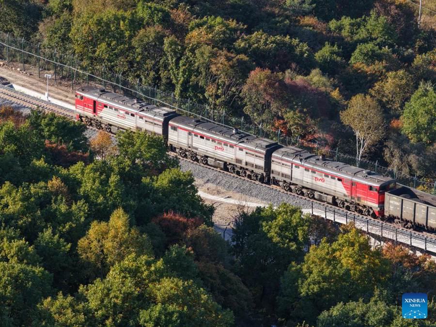 Completato l'ammodernamento della linea ferroviaria che collega Suifenhe al confine tra Cina e Russia