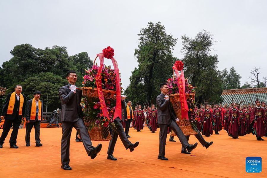La Cina commemora il 2576º anniversario della nascita di Confucio