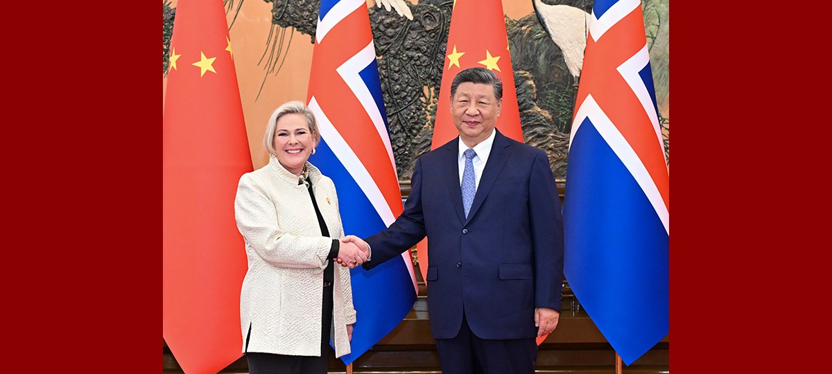 Xi Jinping incontra la Presidente islandese, Halla Tomasdottir