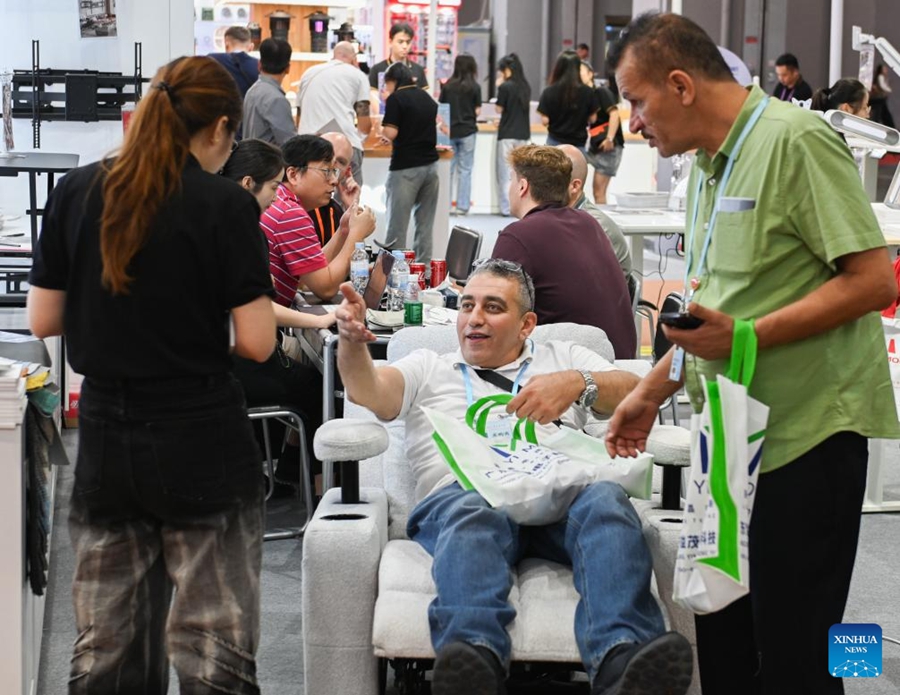 Fiera di Guangdong inaugura con numero record di espositori e acquirenti