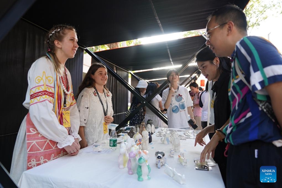 Expo Internazionale della Ceramica di Jingdezhen 2025 si apre nel Jiangxi