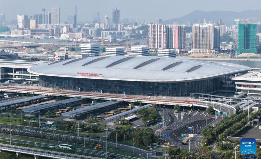 Il Ponte Hong Kong–Zhuhai–Macao gestisce oltre 93 milioni di viaggi passeggeri in sette anni