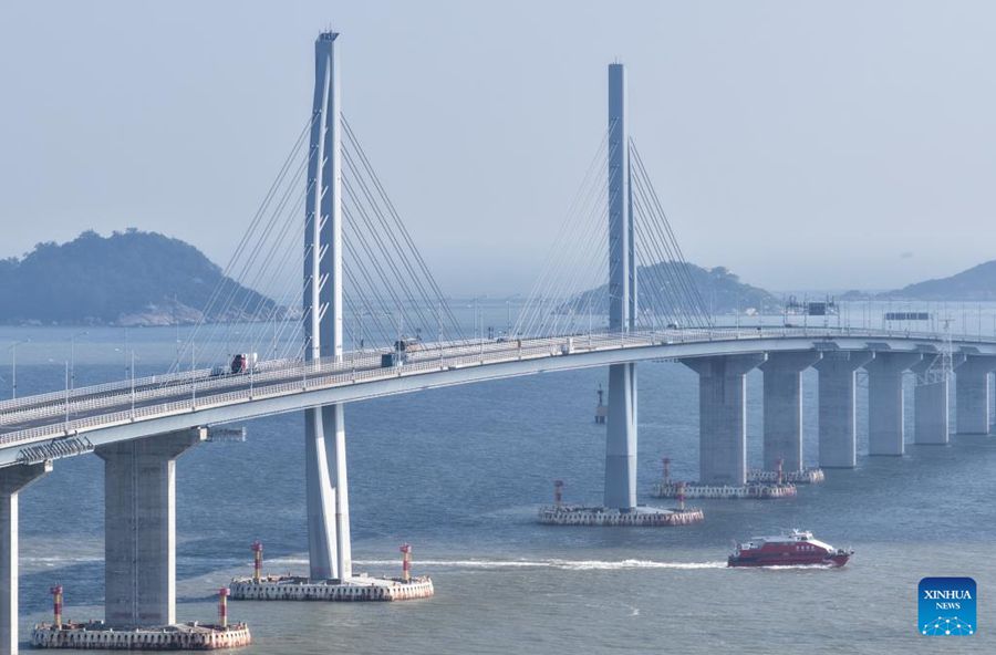 Il Ponte Hong Kong–Zhuhai–Macao gestisce oltre 93 milioni di viaggi passeggeri in sette anni