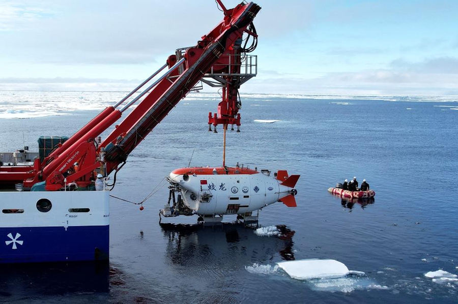 Rientrato team scientifico cinese missione in acque artiche profonde